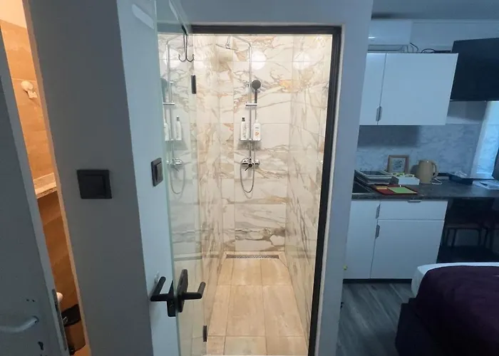 Studio Apartman Utrine 2